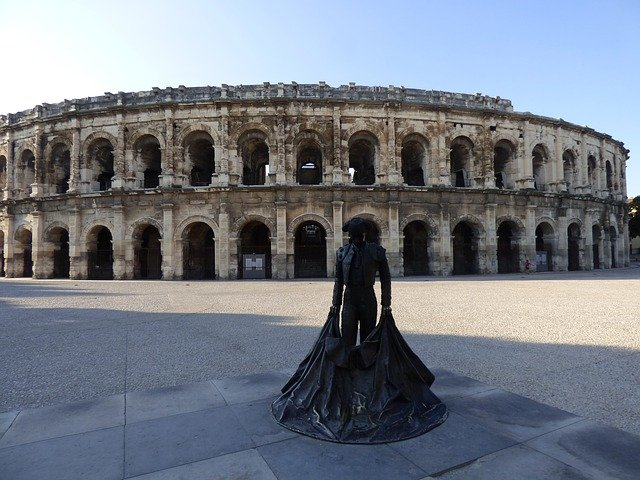 les arènes de Nîmes