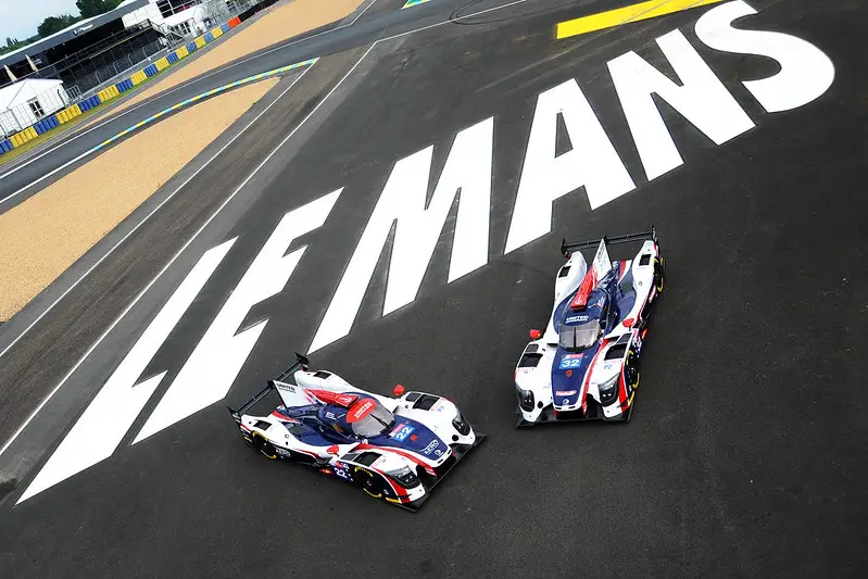 Course automobile des 24 heures du Mans