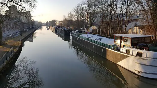 Canal de Nancy et péniche