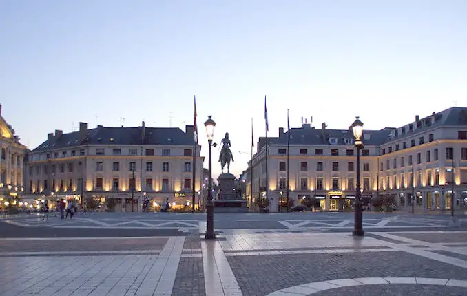 Statue équestre de Jeanne d'Arc (place du Martroi, Orléans)